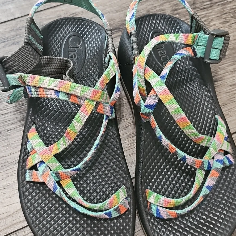 Chaco bright fun